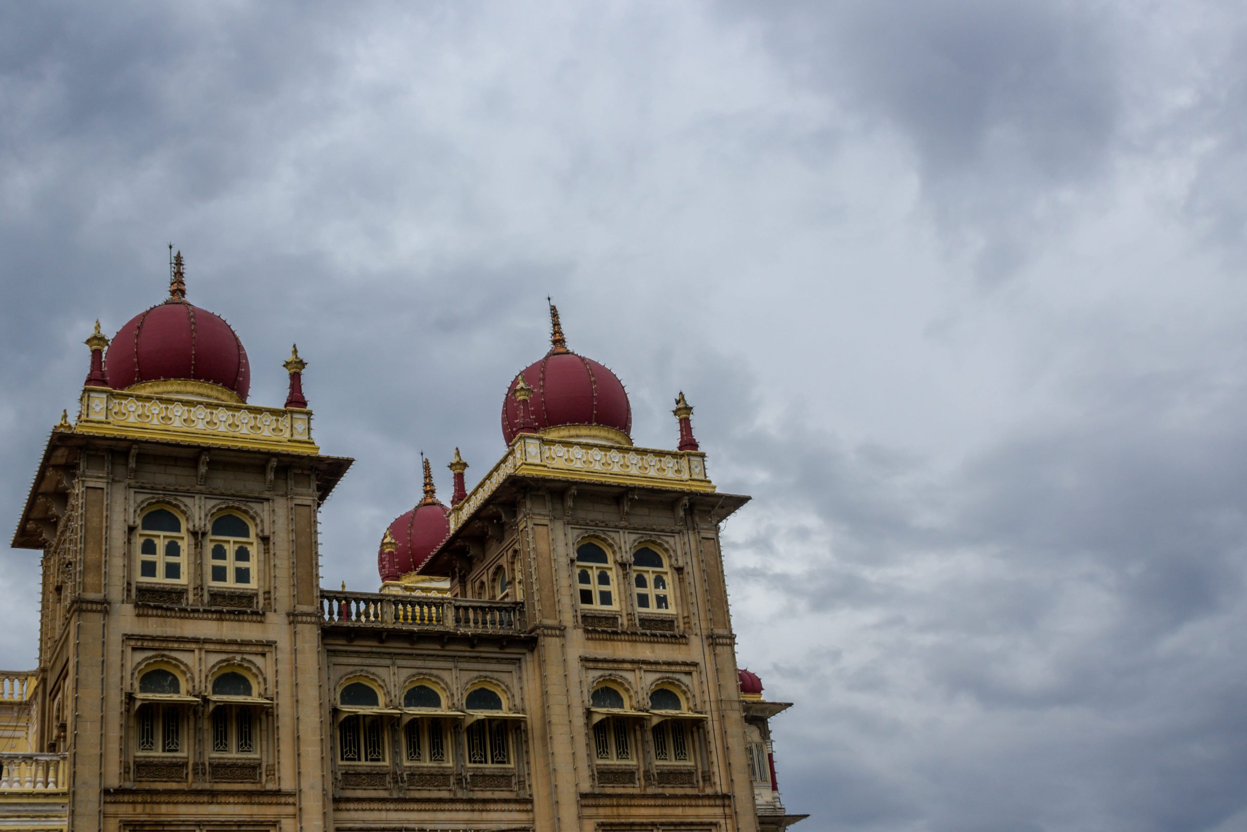 palace-with-sky-background